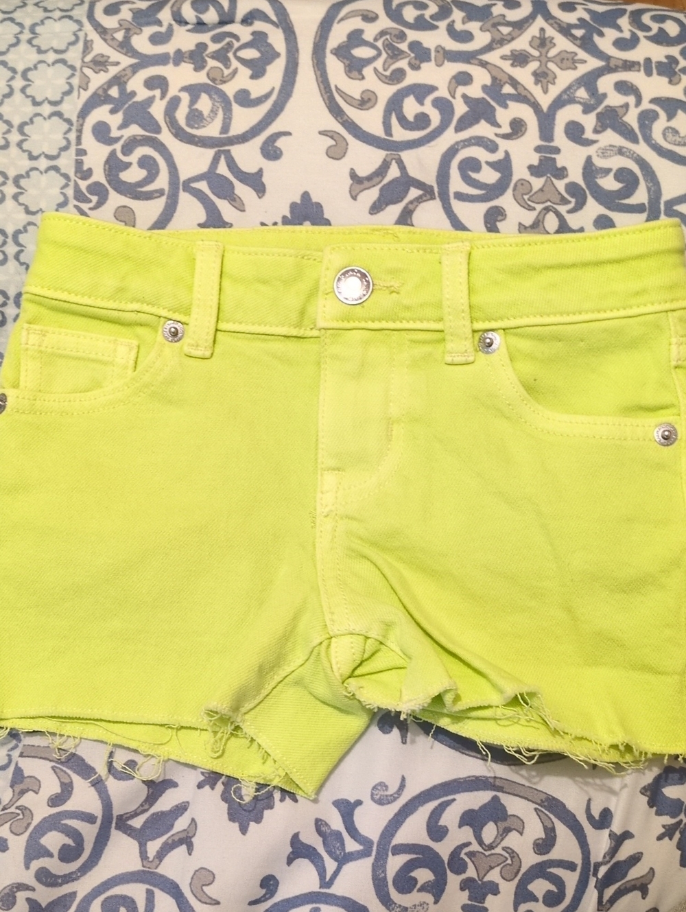Cat & Jack Neon Yellow Girls Denim Cutoff Stretch Shorts w/pockets XS 4/5